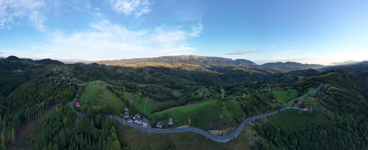 モイエチウ・デ・ジョス Prater House Mountain Viewヴィラ エクステリア 写真